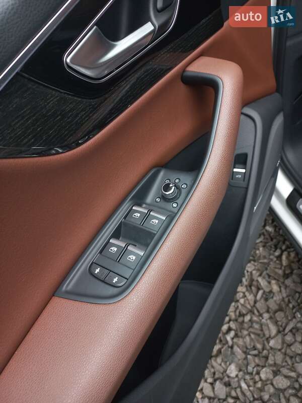 Внедорожник / Кроссовер Audi Q7 2018 в Дубно