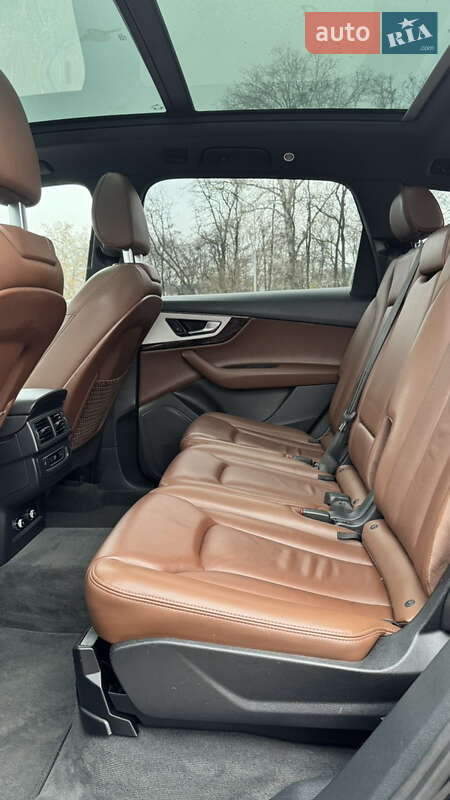 Внедорожник / Кроссовер Audi Q7 2017 в Киеве фото 32 Внедорожник / Кроссовер Audi Q7 2017 в Киеве
