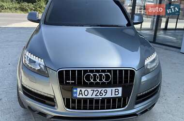 Внедорожник / Кроссовер Audi Q7 2010 в Мукачево