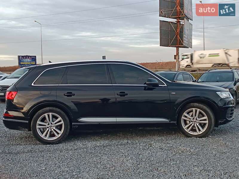 Внедорожник / Кроссовер Audi Q7 2015 в Львове