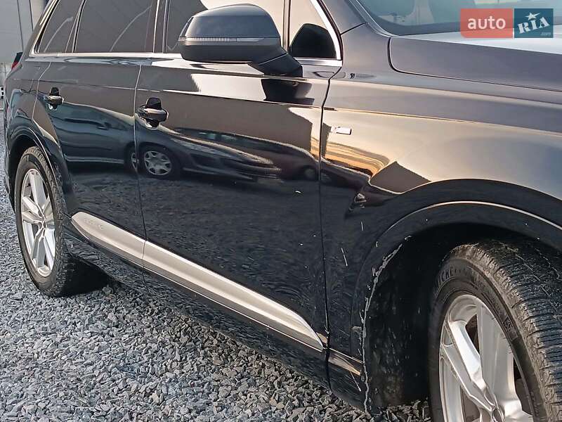 Внедорожник / Кроссовер Audi Q7 2015 в Львове