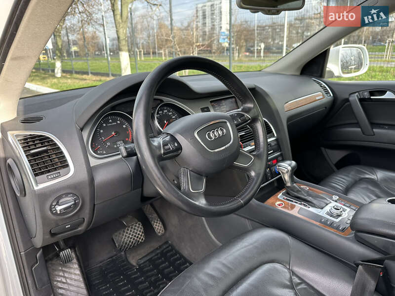 Внедорожник / Кроссовер Audi Q7 2014 в Киеве фото 12 Внедорожник / Кроссовер Audi Q7 2014 в Киеве