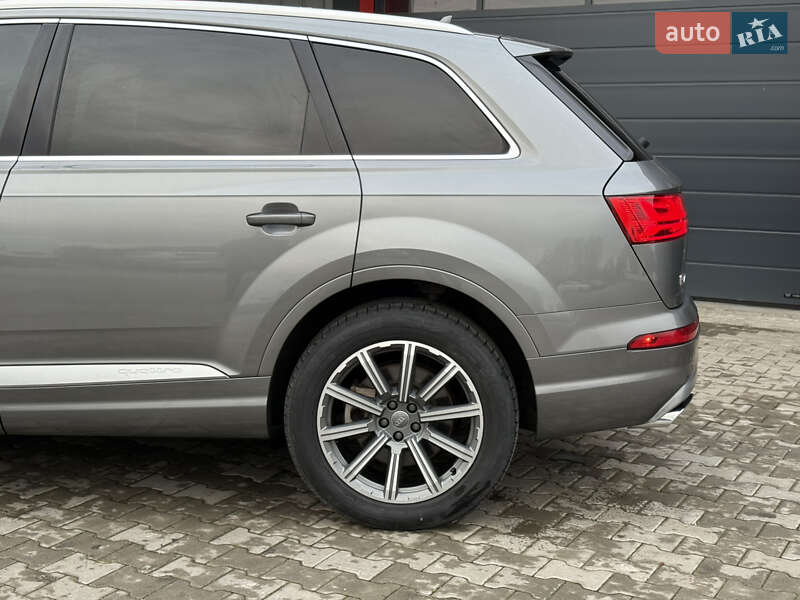 Внедорожник / Кроссовер Audi Q7 2016 в Ковеле