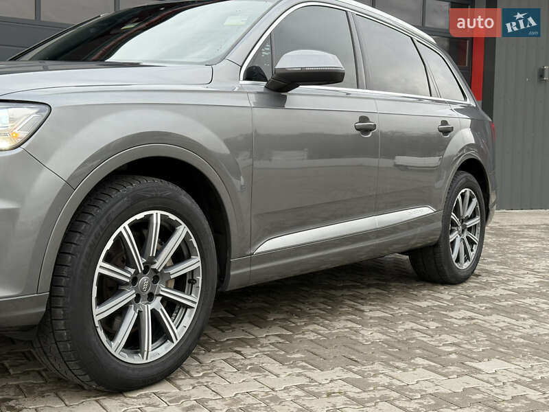 Внедорожник / Кроссовер Audi Q7 2016 в Ковеле