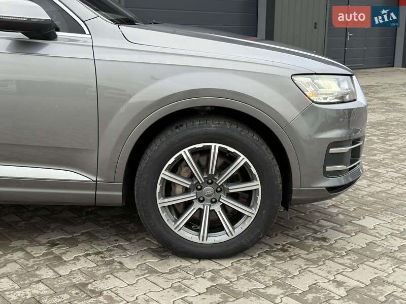 Внедорожник / Кроссовер Audi Q7 2016 в Ковеле