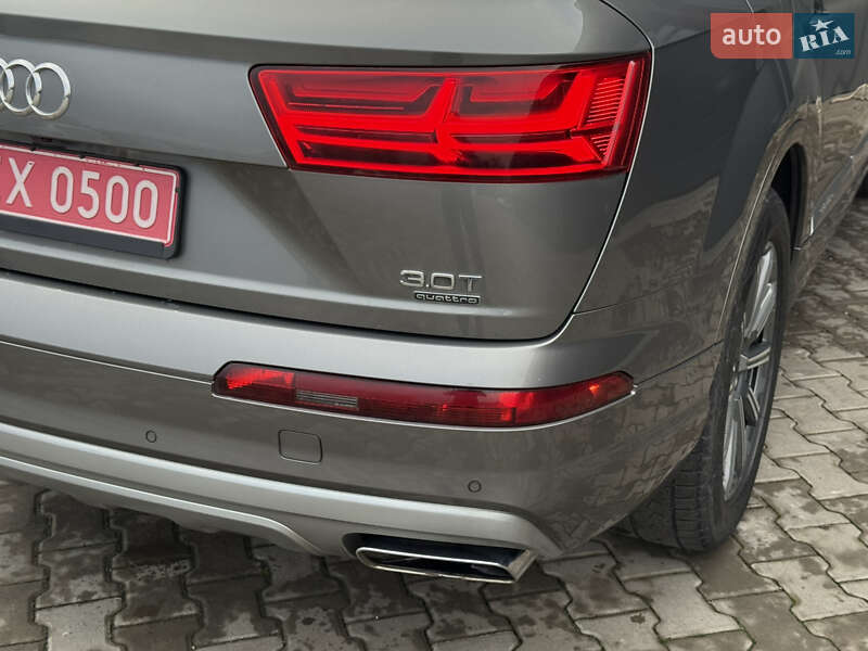 Внедорожник / Кроссовер Audi Q7 2016 в Ковеле
