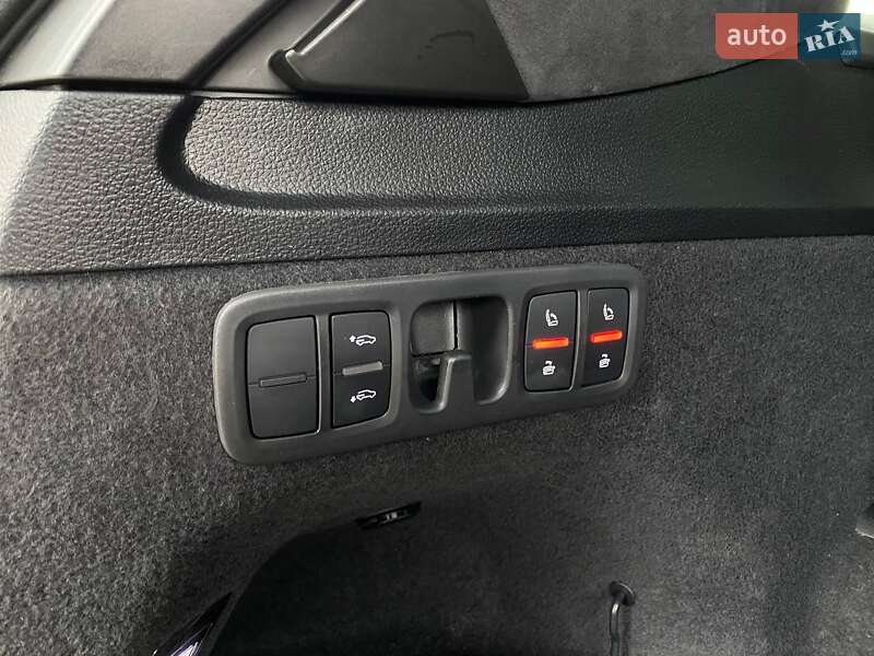 Внедорожник / Кроссовер Audi Q7 2023 в Львове фото 36 Внедорожник / Кроссовер Audi Q7 2023 в Львове