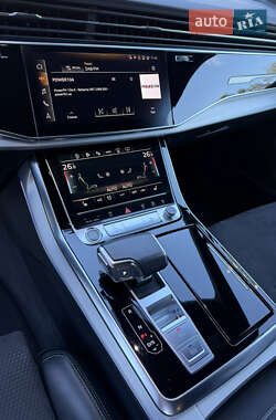 Внедорожник / Кроссовер Audi Q7 2021 в Киеве