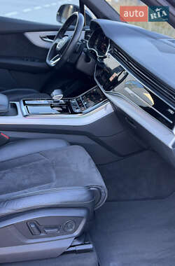Внедорожник / Кроссовер Audi Q7 2021 в Киеве