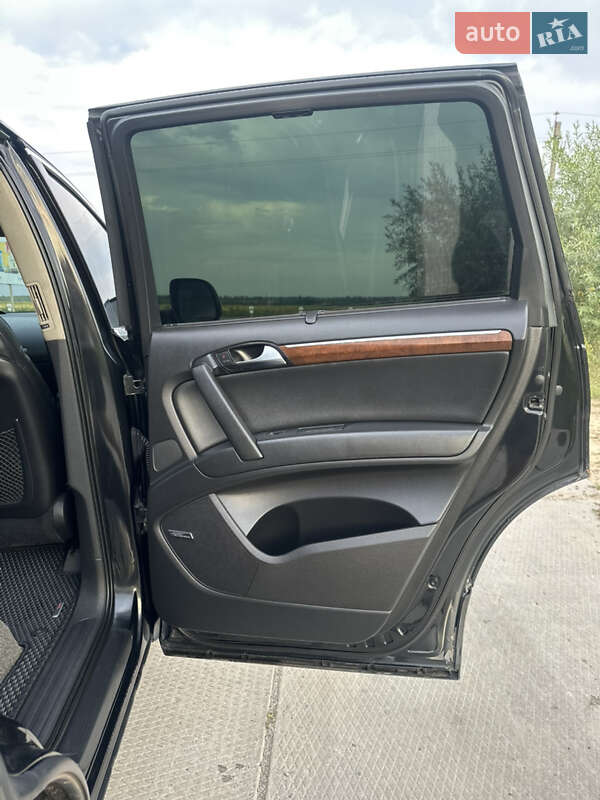 Внедорожник / Кроссовер Audi Q7 2006 в Харькове фото 12 Внедорожник / Кроссовер Audi Q7 2006 в Харькове