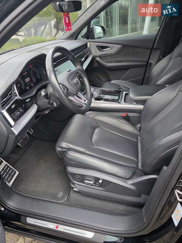 Внедорожник / Кроссовер Audi Q7 2020 в Луцке