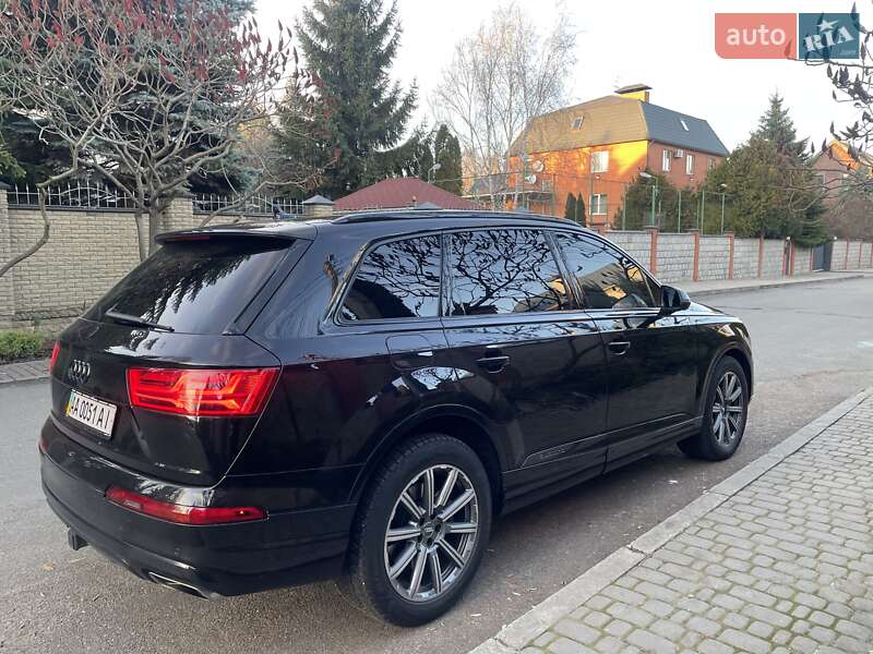 Внедорожник / Кроссовер Audi Q7 2017 в Киеве фото 4 Внедорожник / Кроссовер Audi Q7 2017 в Киеве