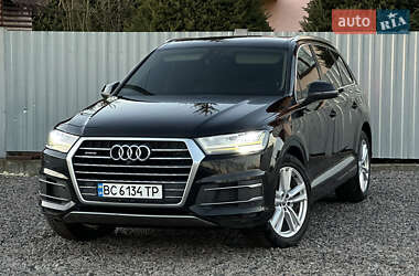 Позашляховик / Кросовер Audi Q7 2017 в Самборі
