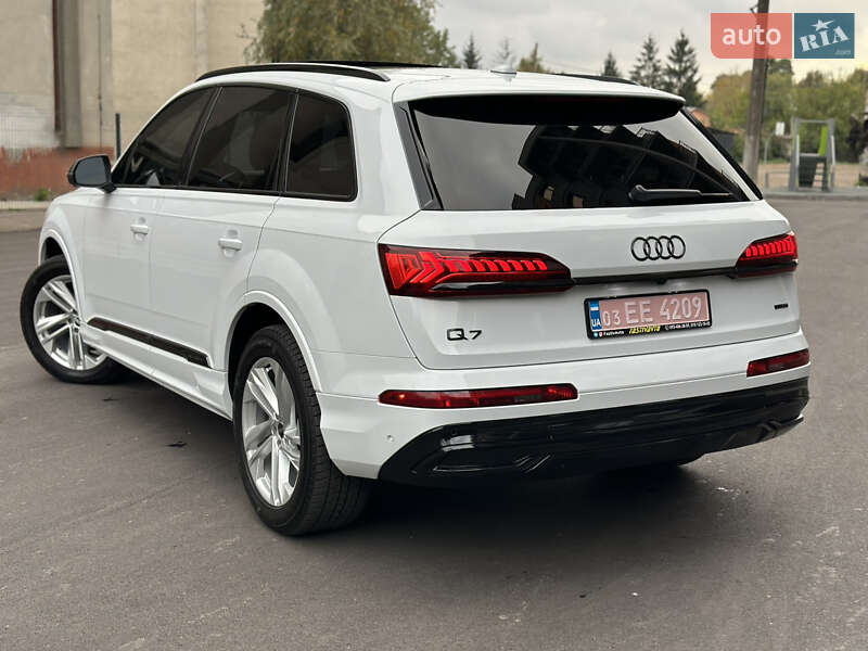 Внедорожник / Кроссовер Audi Q7 2021 в Фастове