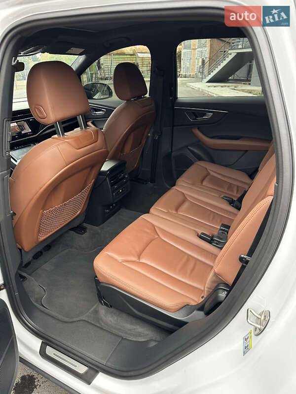 Внедорожник / Кроссовер Audi Q7 2021 в Фастове