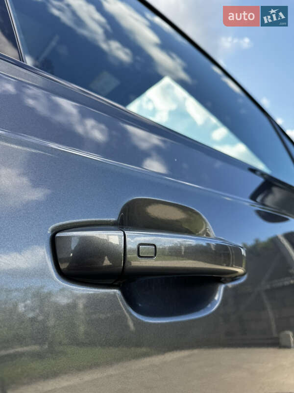 Внедорожник / Кроссовер Audi Q7 2018 в Владимирце