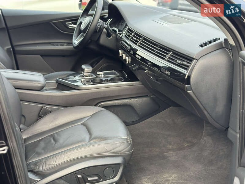 Внедорожник / Кроссовер Audi Q7 2015 в Львове фото 17 Внедорожник / Кроссовер Audi Q7 2015 в Львове