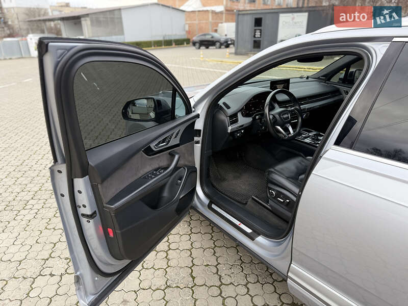 Внедорожник / Кроссовер Audi Q7 2016 в Черновцах фото 48 Внедорожник / Кроссовер Audi Q7 2016 в Черновцах