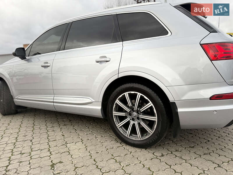 Внедорожник / Кроссовер Audi Q7 2016 в Черновцах фото 144 Внедорожник / Кроссовер Audi Q7 2016 в Черновцах