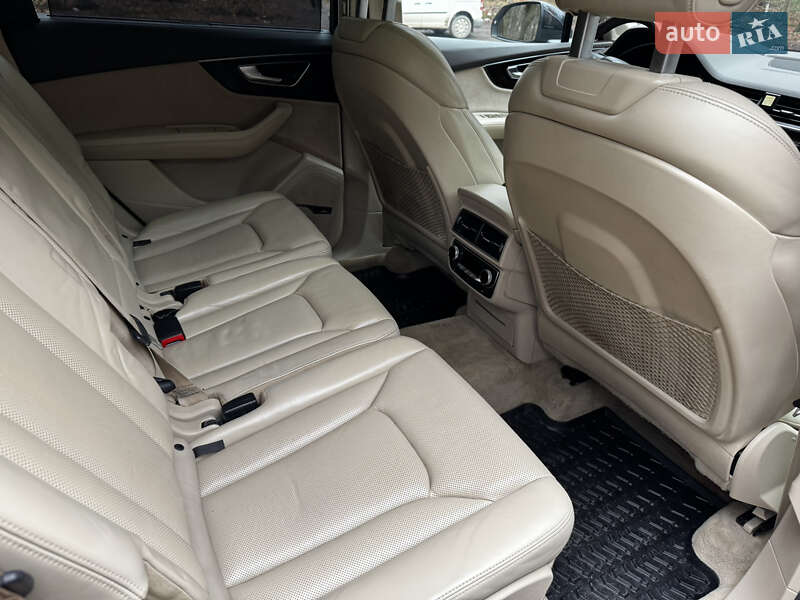 Внедорожник / Кроссовер Audi Q7 2017 в Львове фото 11 Внедорожник / Кроссовер Audi Q7 2017 в Львове
