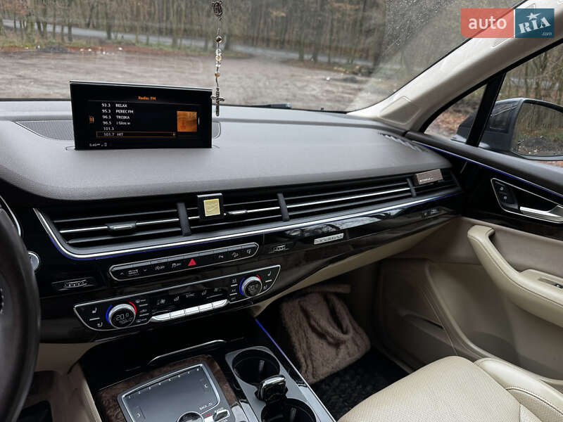 Внедорожник / Кроссовер Audi Q7 2017 в Львове фото 18 Внедорожник / Кроссовер Audi Q7 2017 в Львове