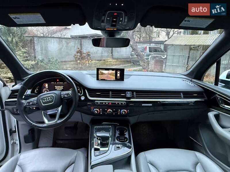 Внедорожник / Кроссовер Audi Q7 2018 в Стрые