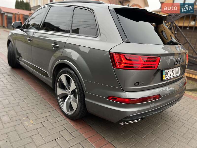 Внедорожник / Кроссовер Audi Q7 2015 в Хмельницком фото 12 Внедорожник / Кроссовер Audi Q7 2015 в Хмельницком