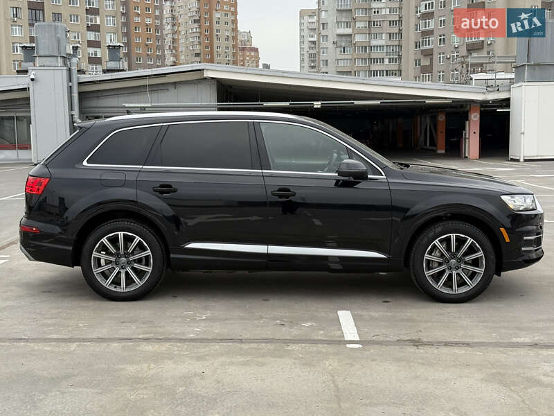 Внедорожник / Кроссовер Audi Q7 2017 в Киеве фото 6 Внедорожник / Кроссовер Audi Q7 2017 в Киеве