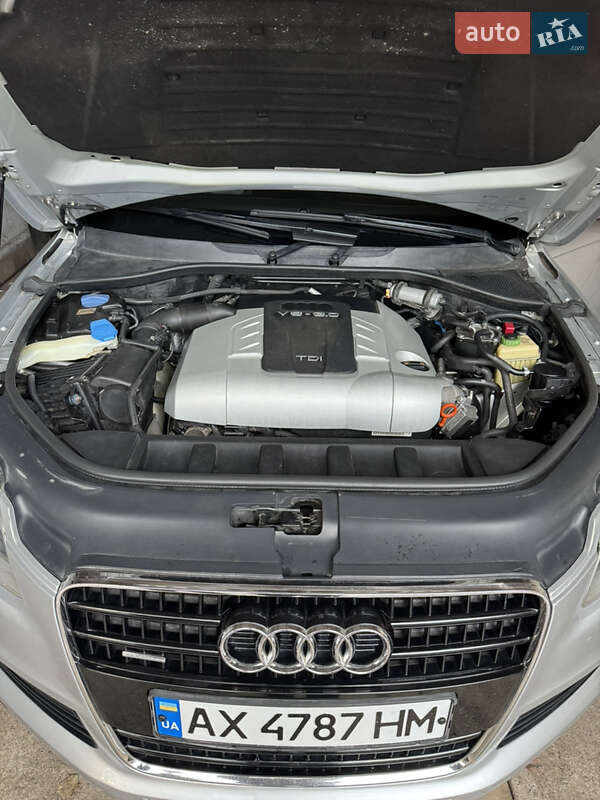 Внедорожник / Кроссовер Audi Q7 2008 в Харькове