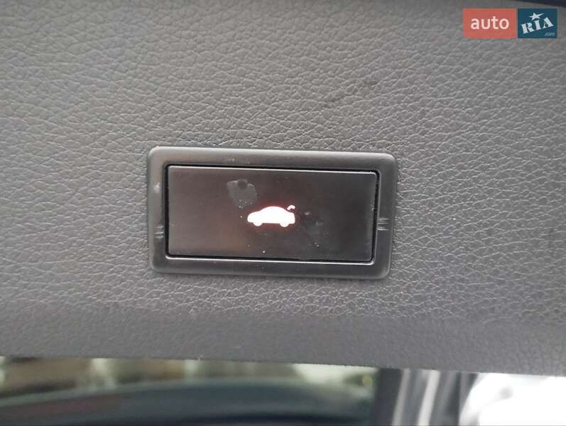 Внедорожник / Кроссовер Audi Q7 2012 в Киеве