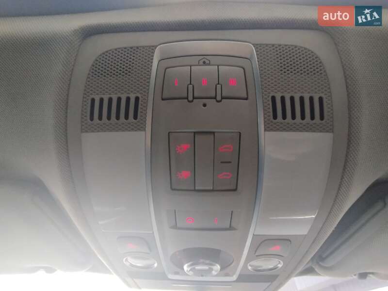 Внедорожник / Кроссовер Audi Q7 2012 в Киеве