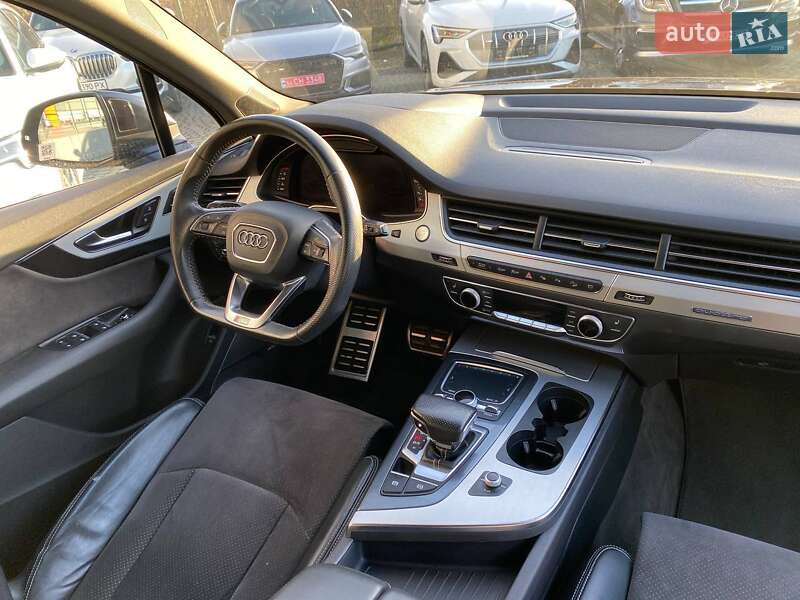 Внедорожник / Кроссовер Audi Q7 2018 в Львове фото 9 Внедорожник / Кроссовер Audi Q7 2018 в Львове