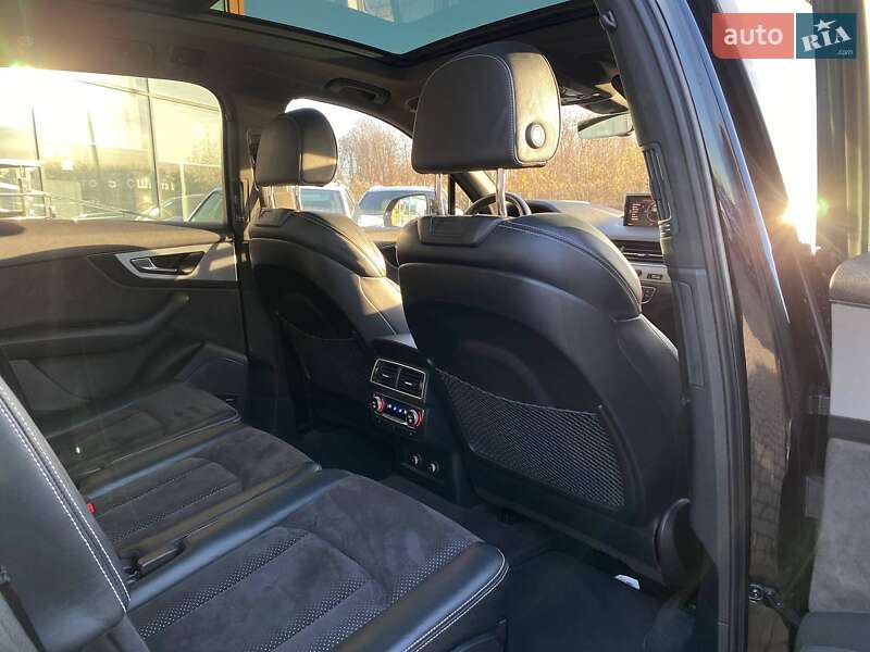 Внедорожник / Кроссовер Audi Q7 2018 в Львове фото 27 Внедорожник / Кроссовер Audi Q7 2018 в Львове