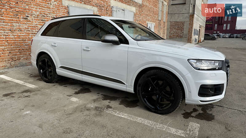 Внедорожник / Кроссовер Audi Q7 2018 в Киеве фото 3 Внедорожник / Кроссовер Audi Q7 2018 в Киеве