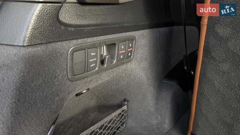 Внедорожник / Кроссовер Audi Q7 2018 в Киеве фото 21 Внедорожник / Кроссовер Audi Q7 2018 в Киеве