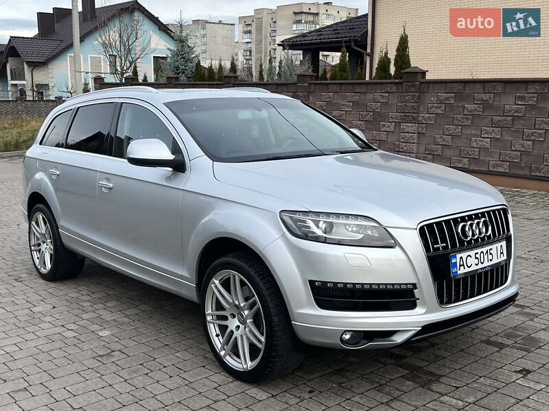 Внедорожник / Кроссовер Audi Q7 2011 в Ровно