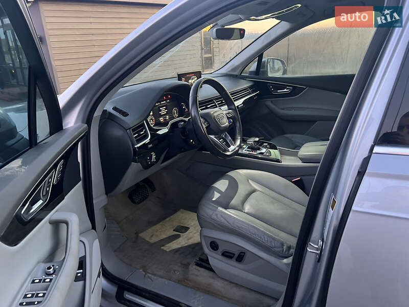 Внедорожник / Кроссовер Audi Q7 2016 в Тернополе