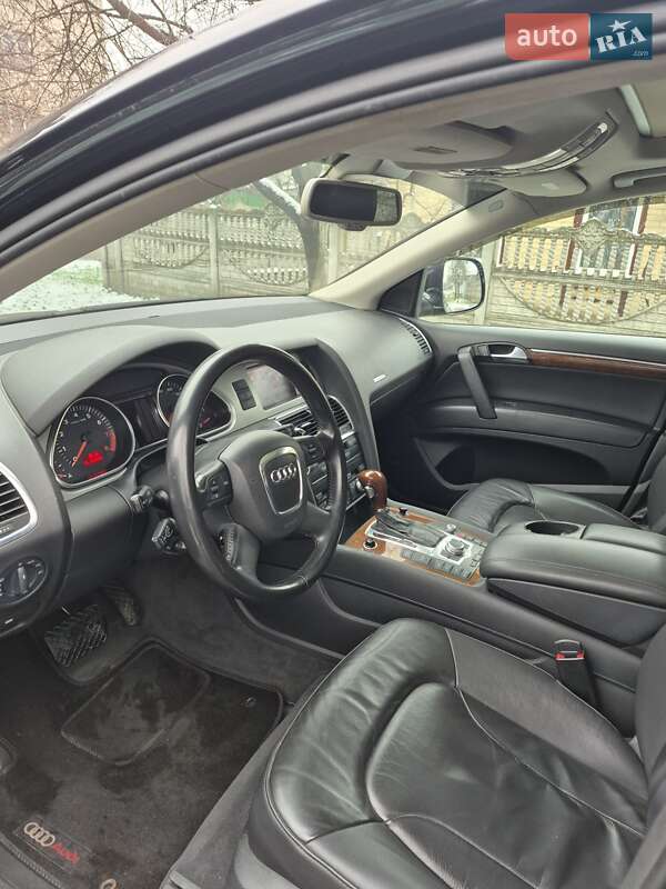 Внедорожник / Кроссовер Audi Q7 2009 в Черкассах