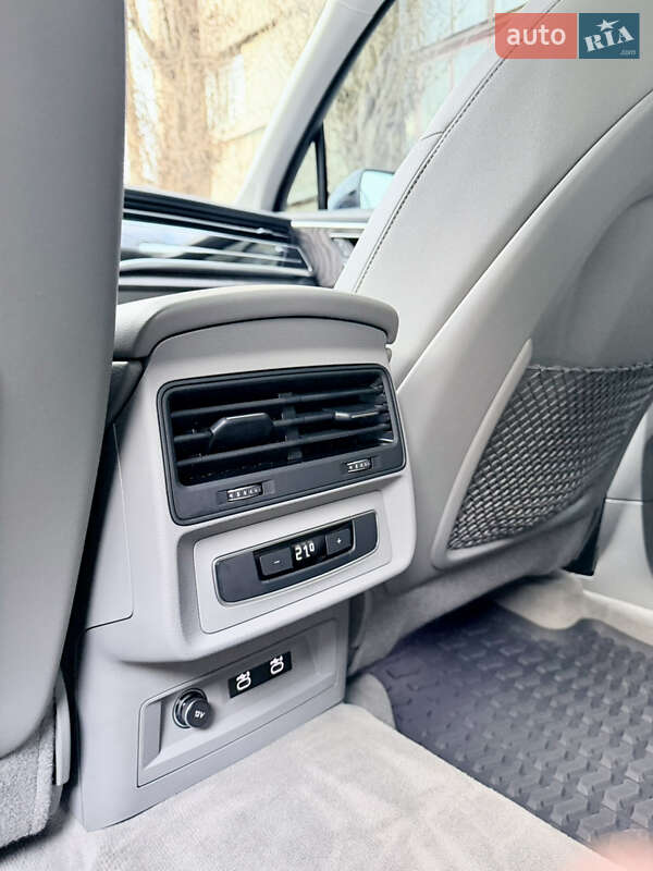Внедорожник / Кроссовер Audi Q7 2021 в Киеве фото 19 Внедорожник / Кроссовер Audi Q7 2021 в Киеве