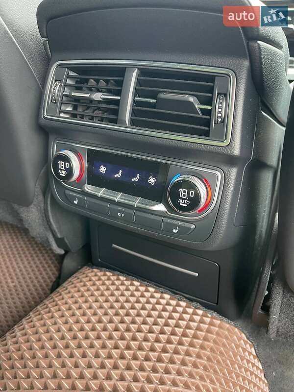 Внедорожник / Кроссовер Audi Q7 2016 в Львове фото 37 Внедорожник / Кроссовер Audi Q7 2016 в Львове