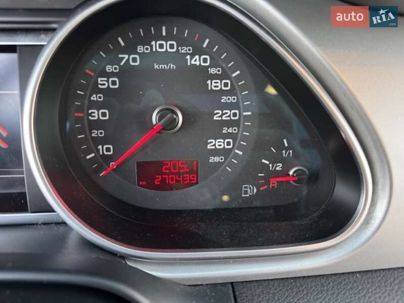 Внедорожник / Кроссовер Audi Q7 2010 в Калиновке фото 30 Внедорожник / Кроссовер Audi Q7 2010 в Калиновке