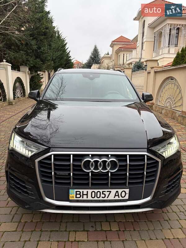 Audi Q7 2021