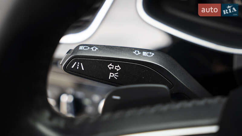 Внедорожник / Кроссовер Audi Q7 2017 в Киеве