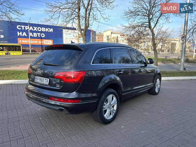 Внедорожник / Кроссовер Audi Q7 2010 в Киеве фото 4 Внедорожник / Кроссовер Audi Q7 2010 в Киеве