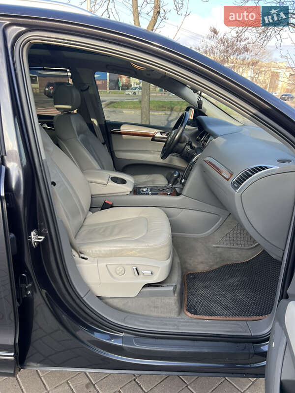 Внедорожник / Кроссовер Audi Q7 2010 в Киеве фото 22 Внедорожник / Кроссовер Audi Q7 2010 в Киеве