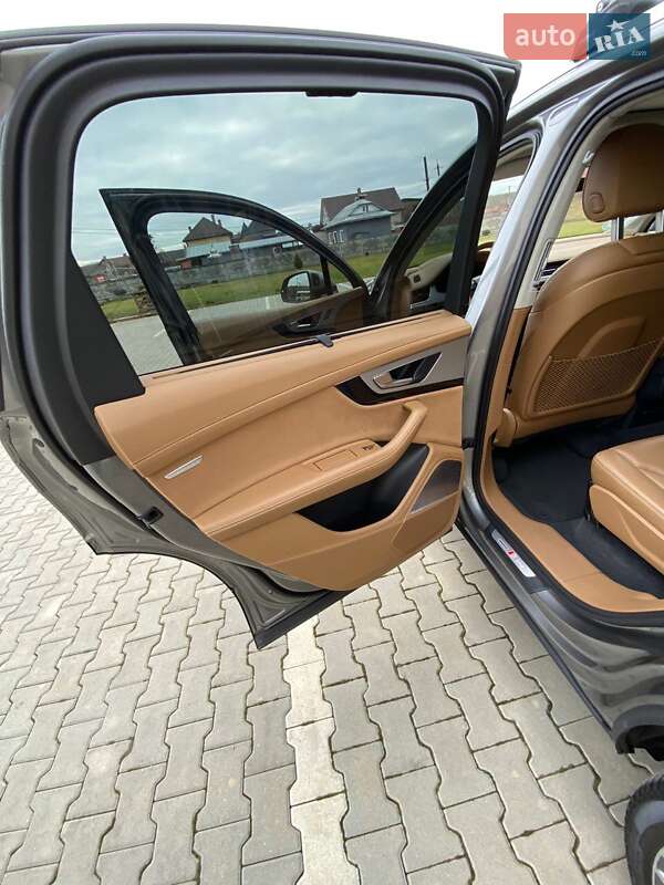 Внедорожник / Кроссовер Audi Q7 2016 в Черновцах фото 23 Внедорожник / Кроссовер Audi Q7 2016 в Черновцах