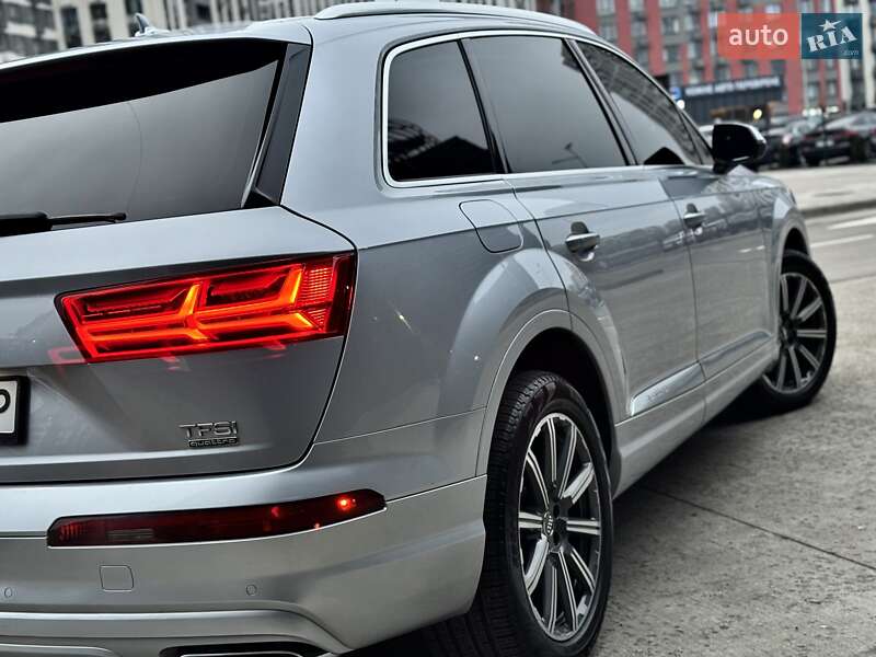 Внедорожник / Кроссовер Audi Q7 2017 в Киеве фото 4 Внедорожник / Кроссовер Audi Q7 2017 в Киеве