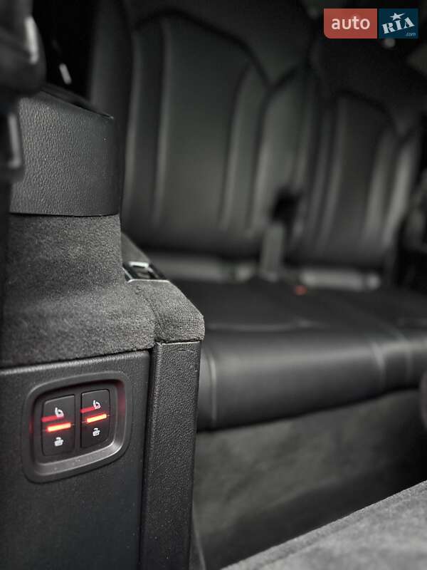 Внедорожник / Кроссовер Audi Q7 2017 в Киеве фото 38 Внедорожник / Кроссовер Audi Q7 2017 в Киеве