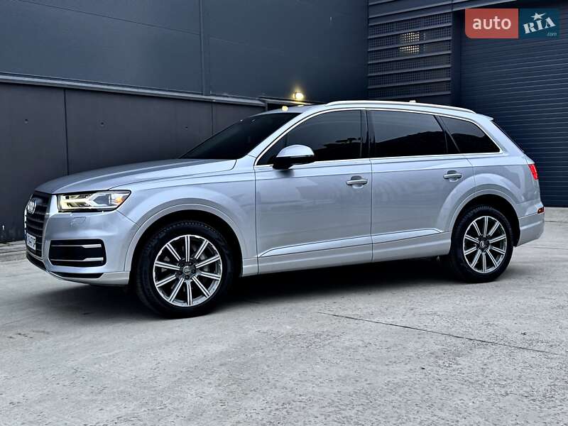 Внедорожник / Кроссовер Audi Q7 2017 в Киеве фото 9 Внедорожник / Кроссовер Audi Q7 2017 в Киеве