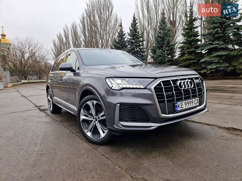 Внедорожник / Кроссовер Audi Q7 2022 в Днепре